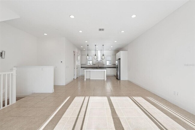 Foto del edificio - 13581 Larkton Ln