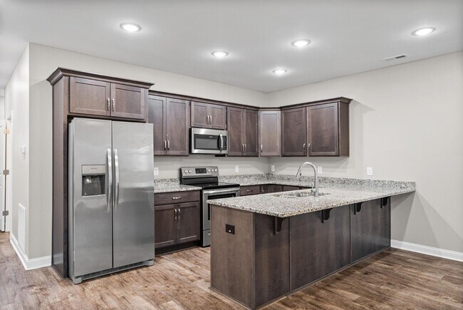 Foto del edificio - 1172 Meadowhill Ln