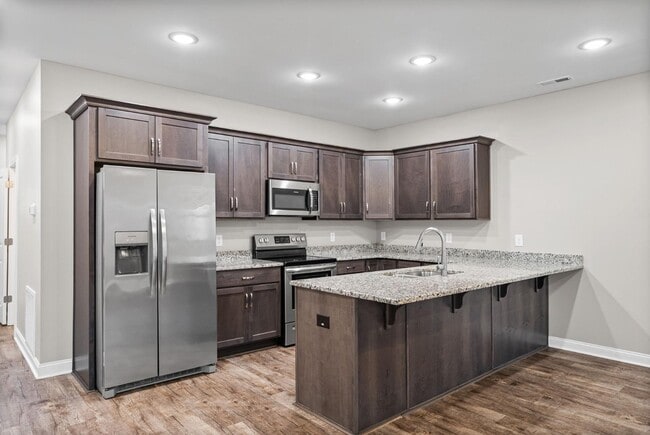 Building Photo - 1173 Meadowhill Ln