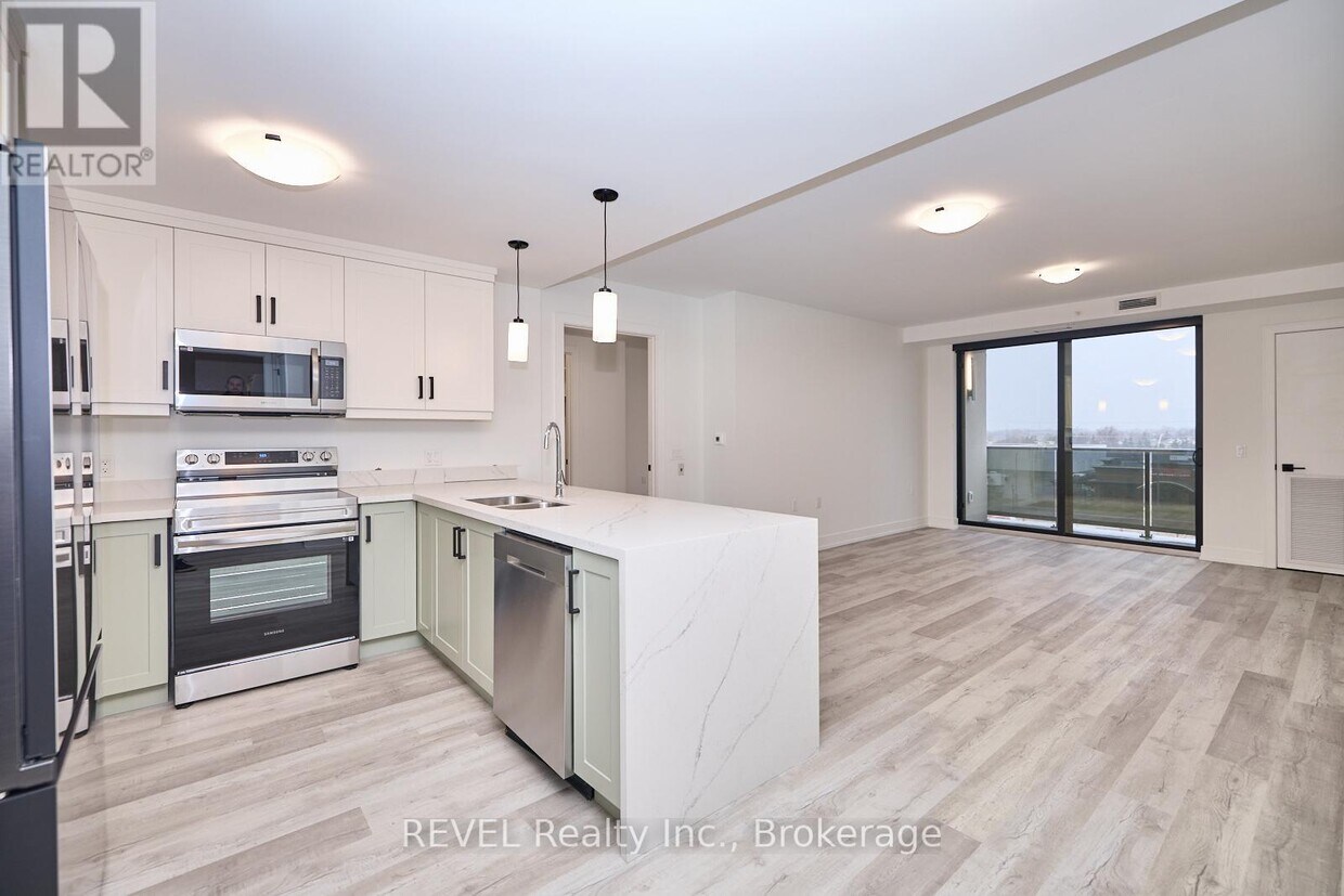 Photo principale - 300B-300B Fourth Ave