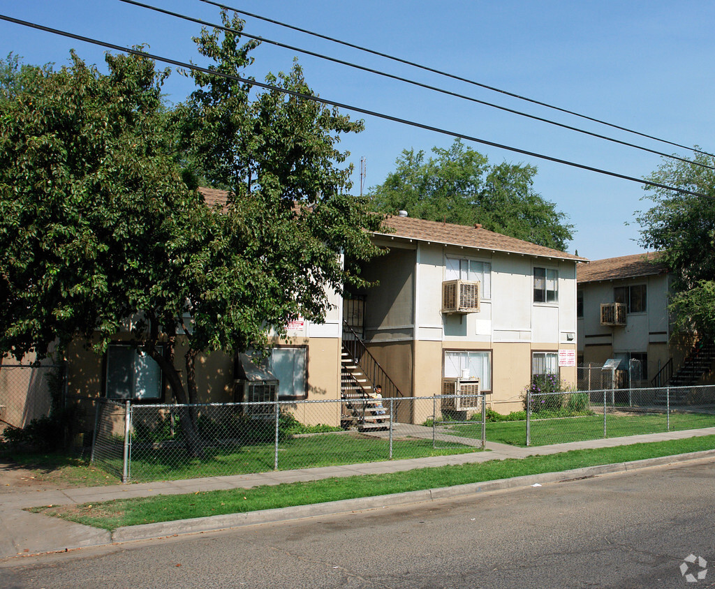 Primary Photo - 1237 N 8th St