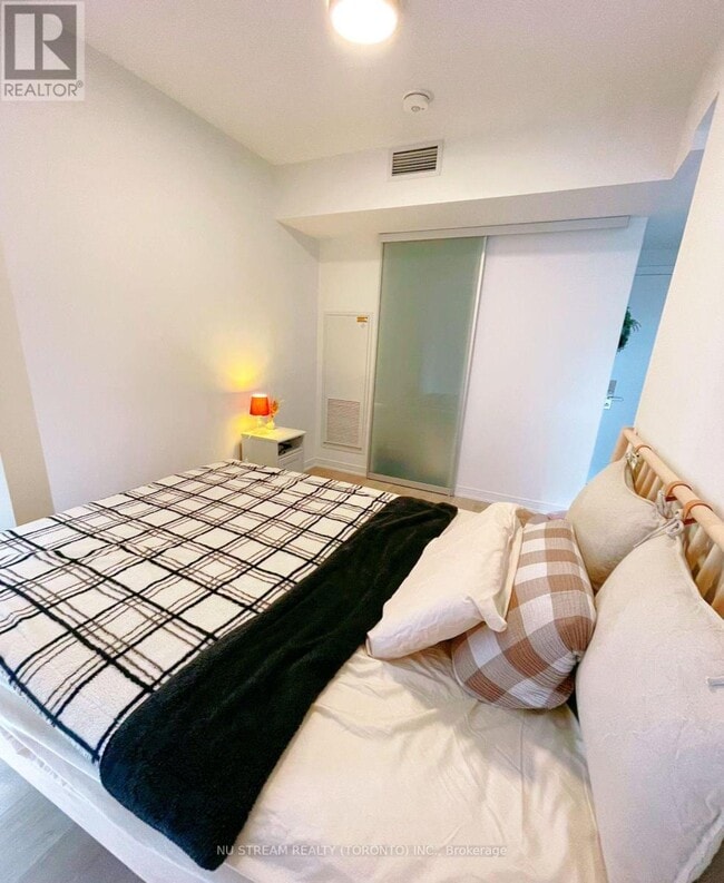 Photo du bâtiment - 3 Gloucester St