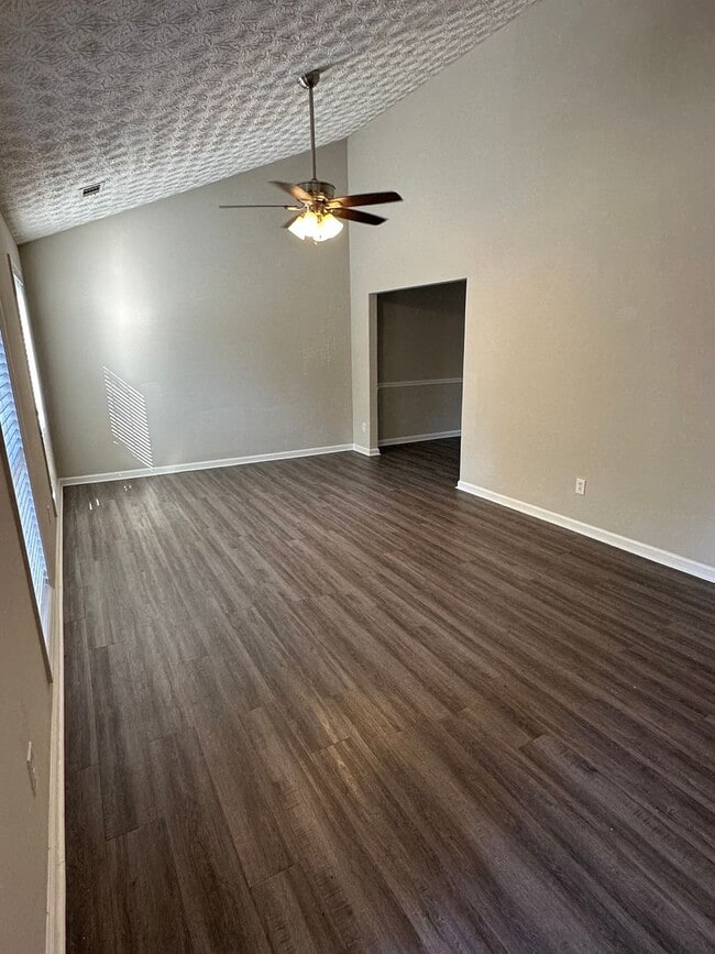 Foto del edificio - Beautiful Kennesaw Home For Rent!