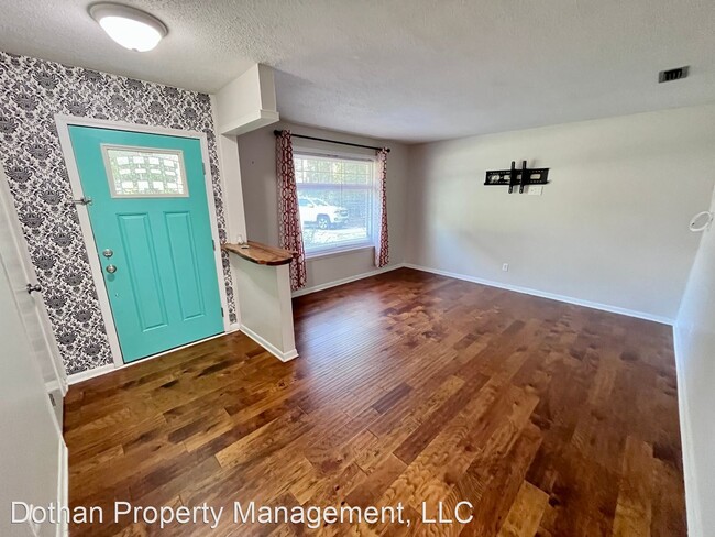 Building Photo - 3 br, 2 bath House - 304 Meadowbrook Drive