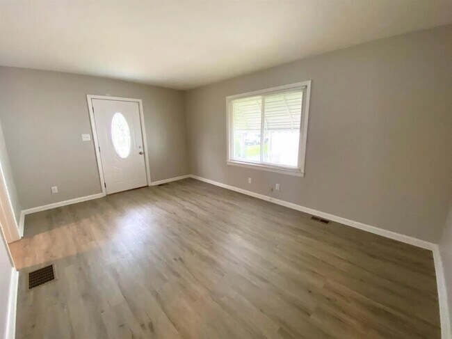 Foto del edificio - 1608 Meadow Ave