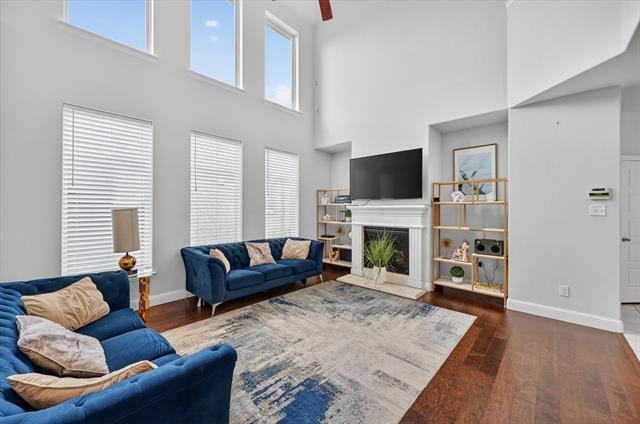 Foto del edificio - 7213 Willow Thorne Dr