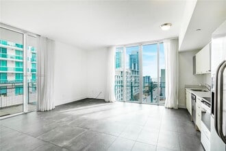 Building Photo - 350 NE 24th St