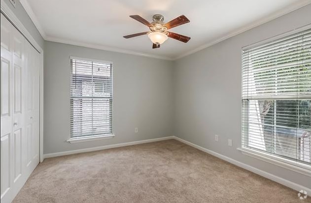 Building Photo - 4405 Barnett St. Unit D