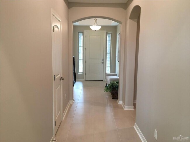 Building Photo - 14111 Mylie Way