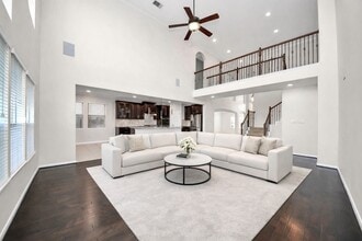 Building Photo - 4919 Blackwater Ln