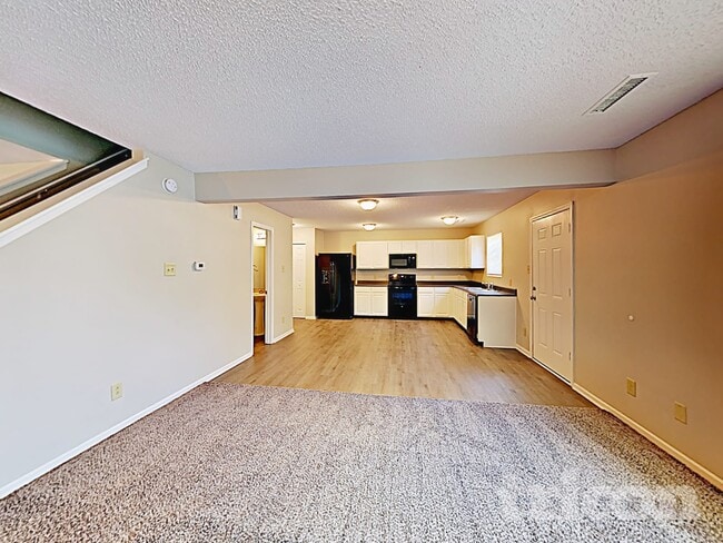 Building Photo - 8312 Centenary Dr