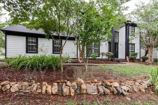 Photo - 8413 Woodford Bridge Dr House