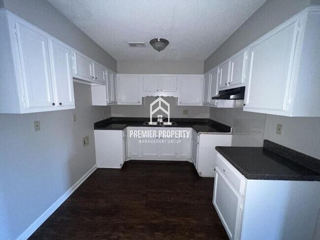 Photo - 4301 Brickwood Ln House