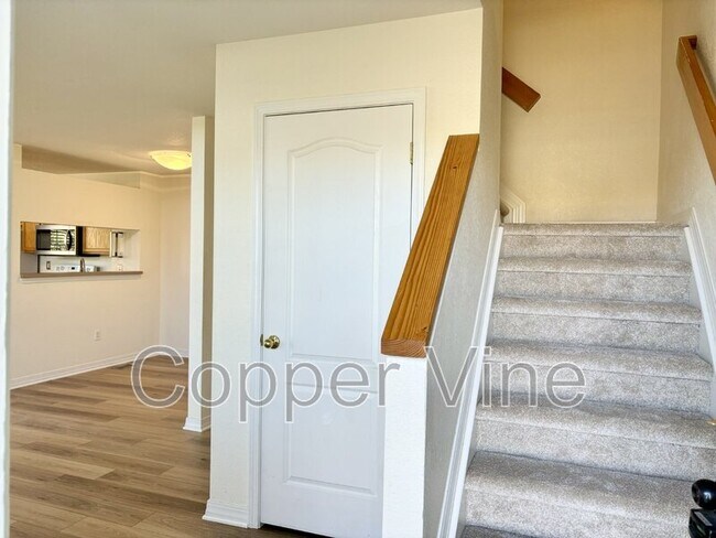 Foto del edificio - 930 Button Rock Dr