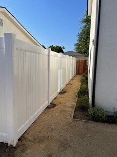 Building Photo - 6308 Costello Ave