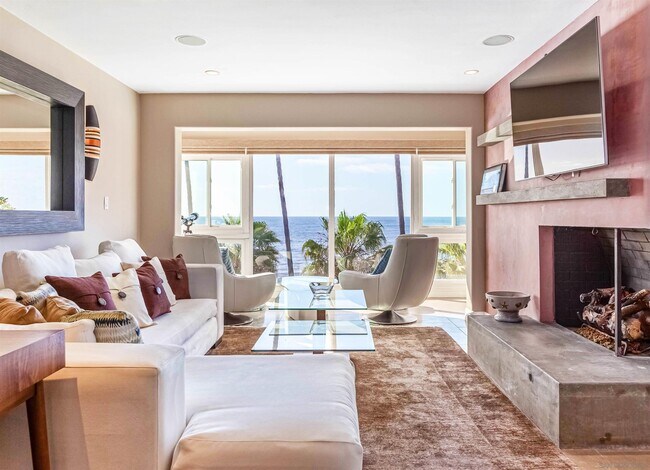 Foto del edificio - 1039 Coast Blvd
