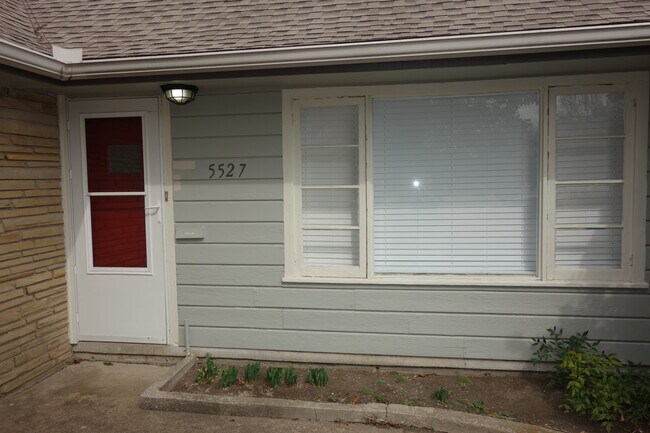 Front Door again! - 5527 E 5th St