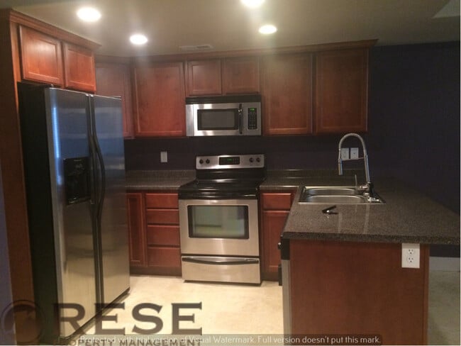 Foto del edificio - Awesome Lehi Townhouse w 1 car garage!