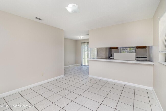 Foto del edificio - 3648 Tomlin Dr