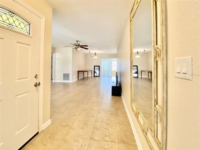 Foto del edificio - 12923 129th Terrace N