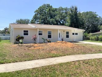 Foto principal - 725 Clayton St