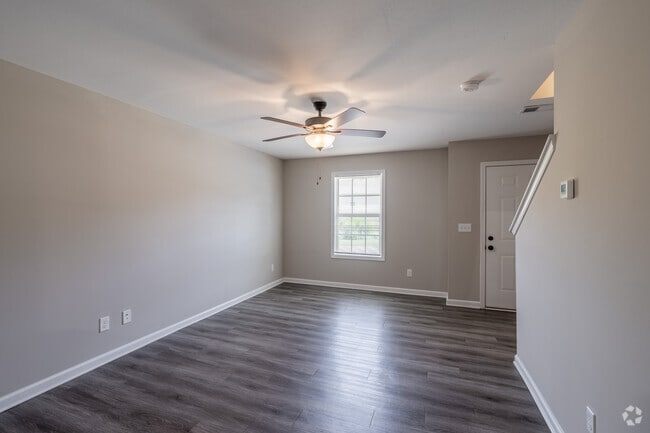 2BR, 2.5BA - 1,075SF - Living Room - Appleton Dr - 618