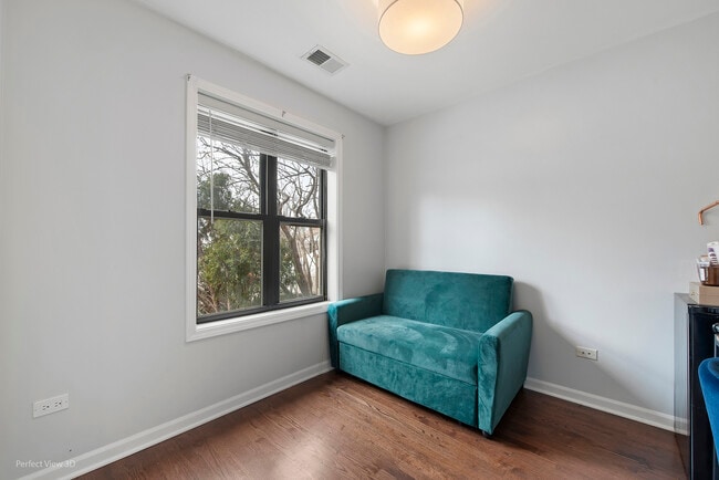 Building Photo - 1816 N Spaulding Ave