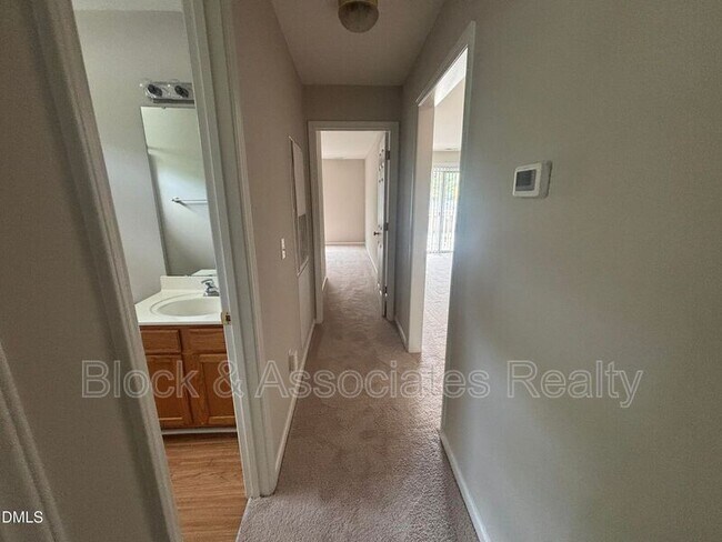 Foto del edificio - 1950 Trailwood Heights Ln