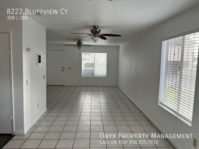 Foto del edificio - Hidden Gem in Spring Valley! 3 Bed 1.5 bat...