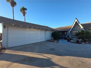 Building Photo - 1699 Rio Vista Dr