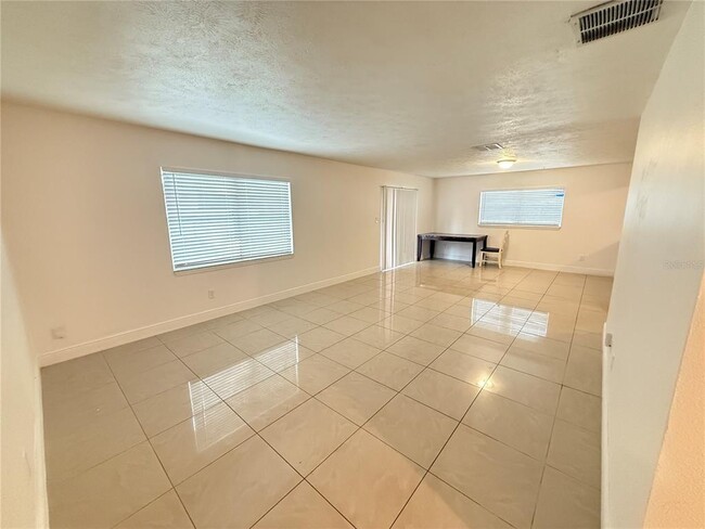 Foto del edificio - 10413 Twiggs Ct