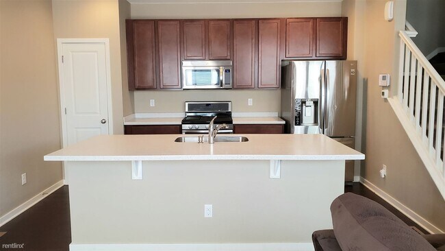 Building Photo - 3 br, 2.5 bath Duplex - 10054 Nadine Lane