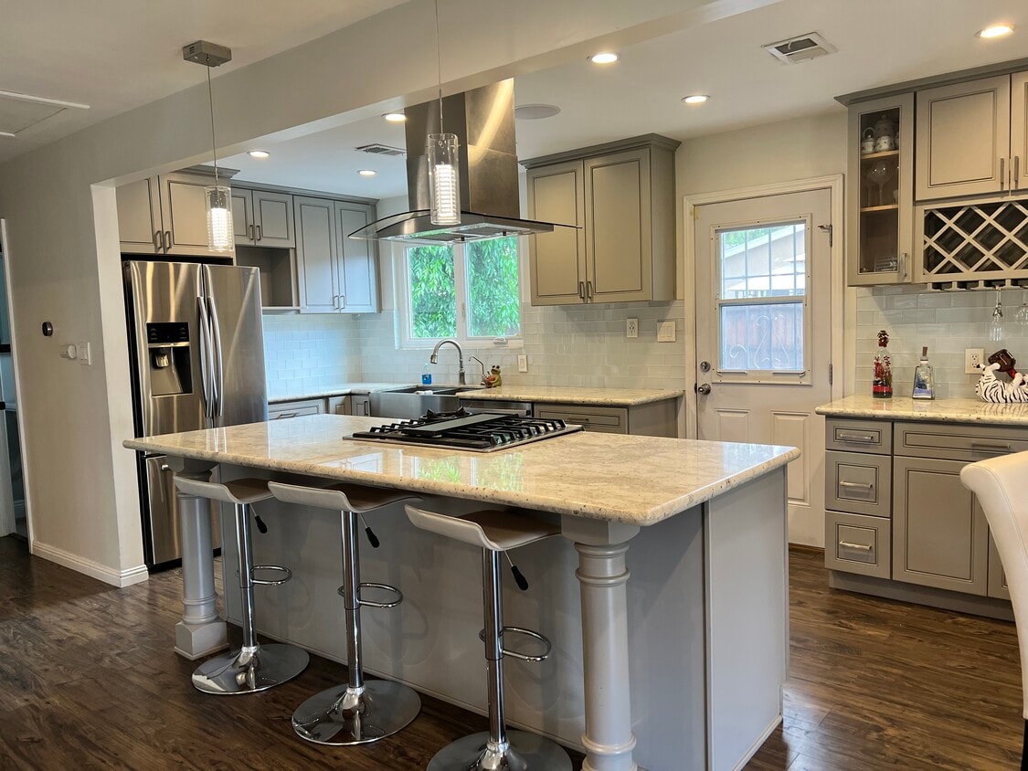 19945 Bryant St, CA 91306 House Rental in CA