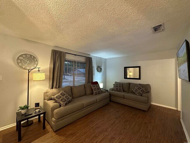 Foto del edificio - 3800 Pine St