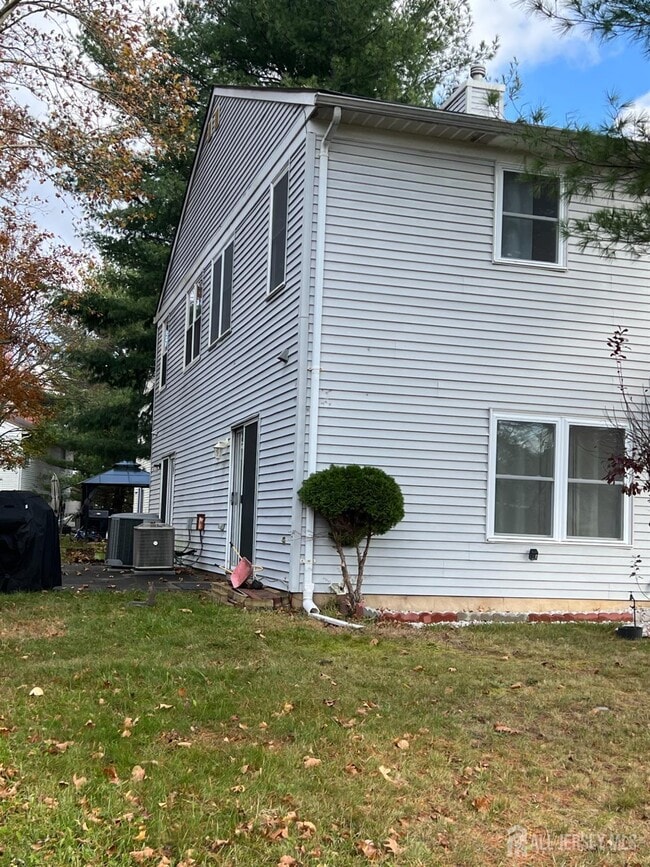 Foto del edificio - 100 Wyndmoor Dr