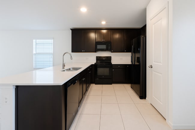 Building Photo - 108 Jasmine Dr