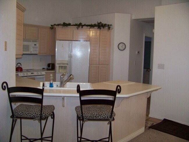 Foto del edificio - **Mesa Townhome Furnished 2 Bedroom 2 Bath...