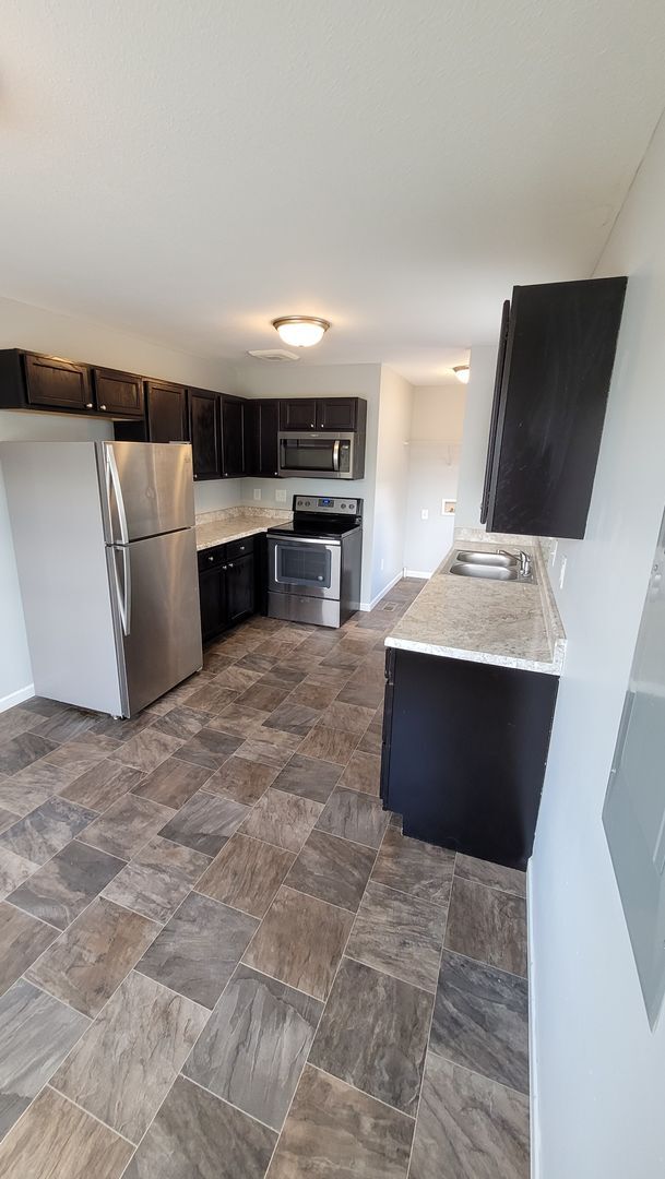 Building Photo - 3 bed, 2 bath home in Johnson City
