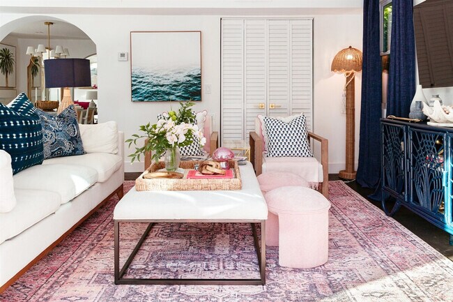 Building Photo - 610 38th St