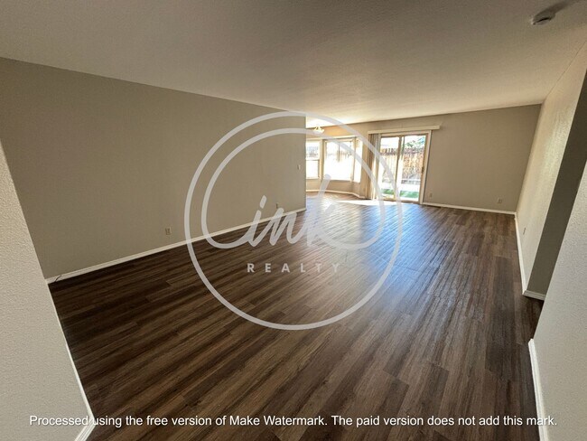 Building Photo - Newly updated Chichester Estates home
