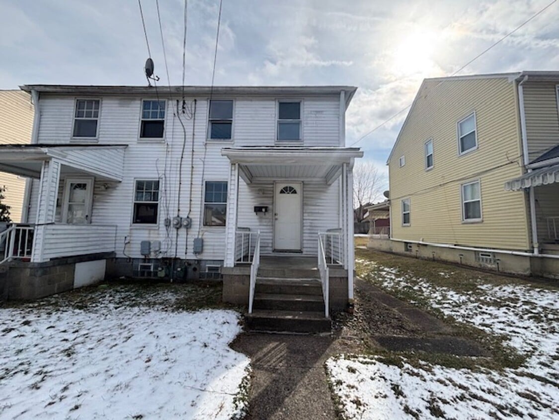 Photo - 618 Farnsworth Ave. Clairton, PA 15025 2 bed/1 bath