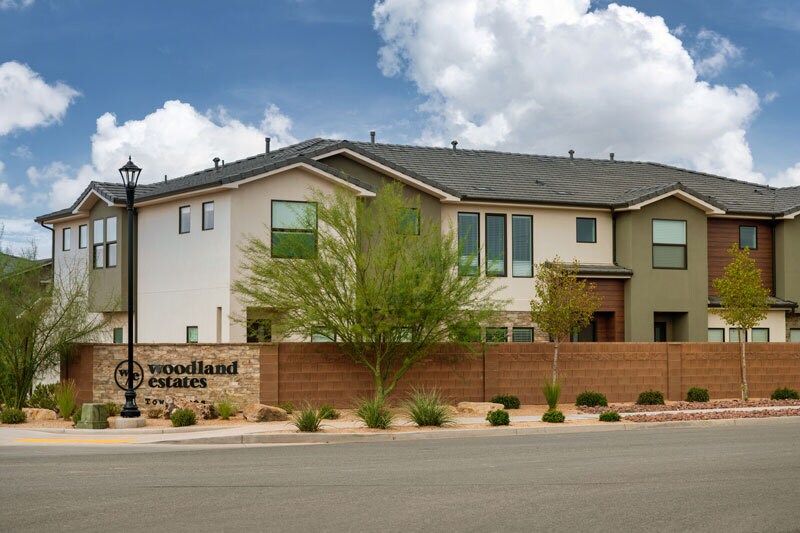 Foto principal - 2702 Rain Tree St