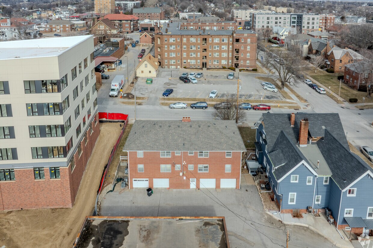 Foto del edificio - Dewey Apartments
