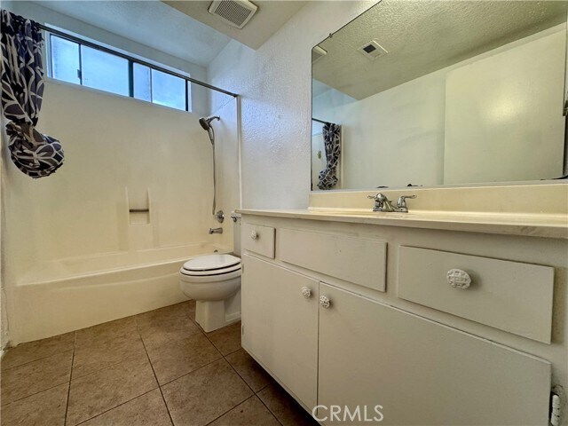 Foto del edificio - 241 S Curtis Ave