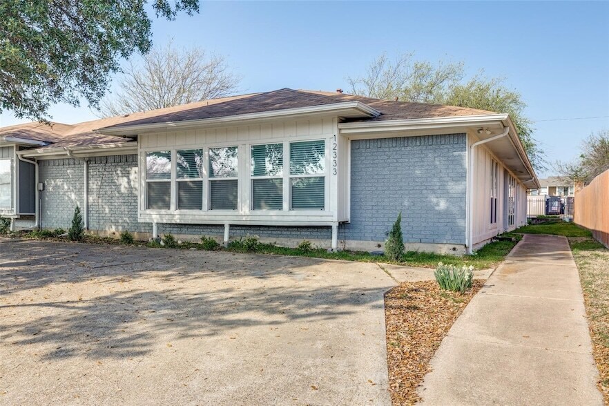 Foto principal - 12333 Ferris Creek Ln