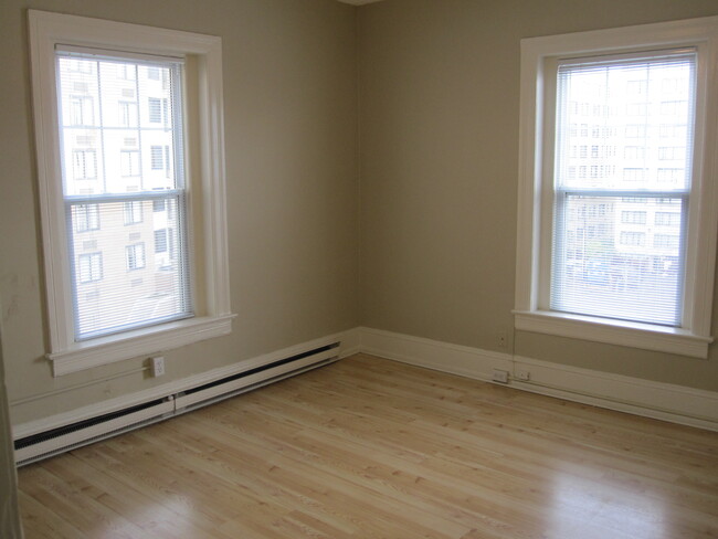 Living Room - 1322 15th St NW