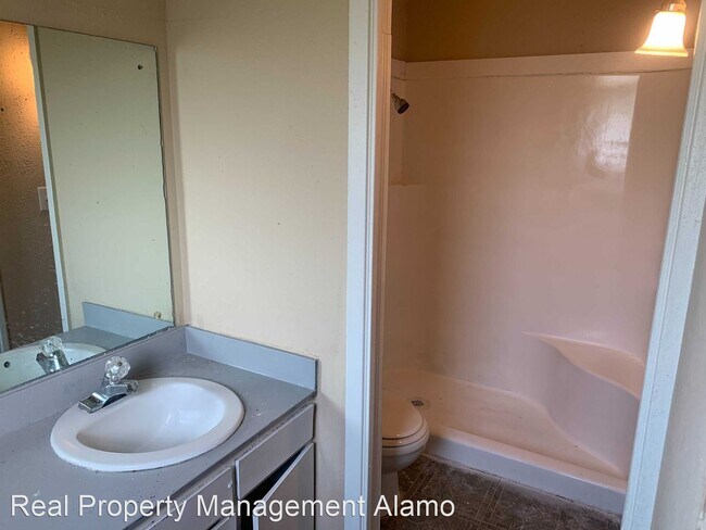 Foto del edificio - 3 br, 2 bath House - 7042 Glen Mist