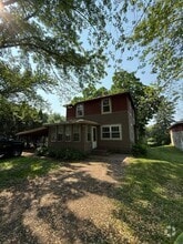 Building Photo - 516 Crescent Rd