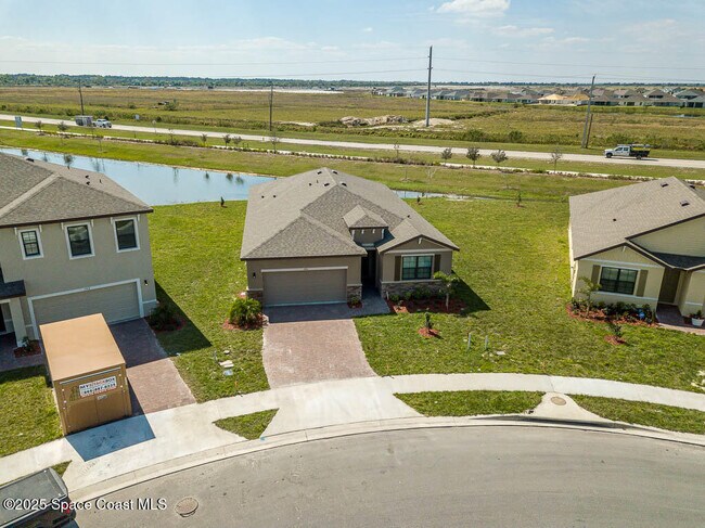 Foto del edificio - 1753 Farmhouse Rd SE