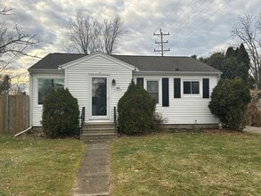 Building Photo - 938 Allen Rd